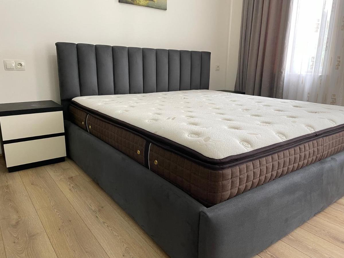 Temo Guest House 10 巴统 外观 照片